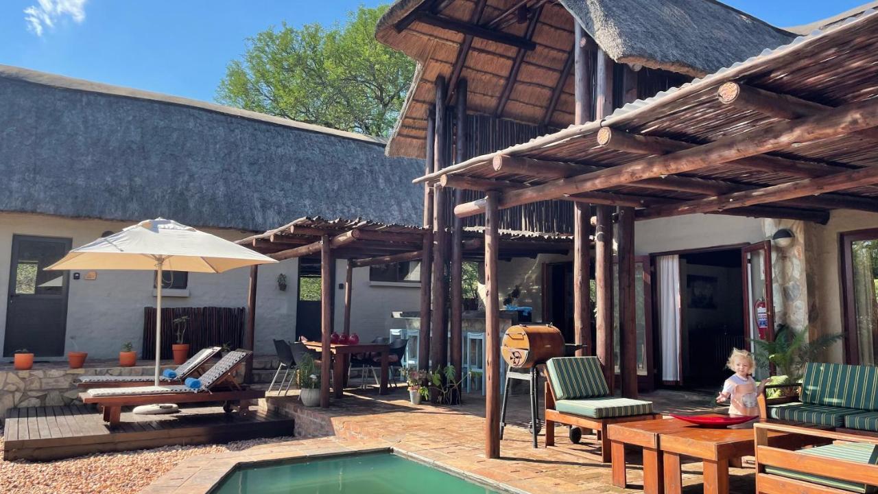 Ujabule Lodge 호에드스프뤼트 외부 사진